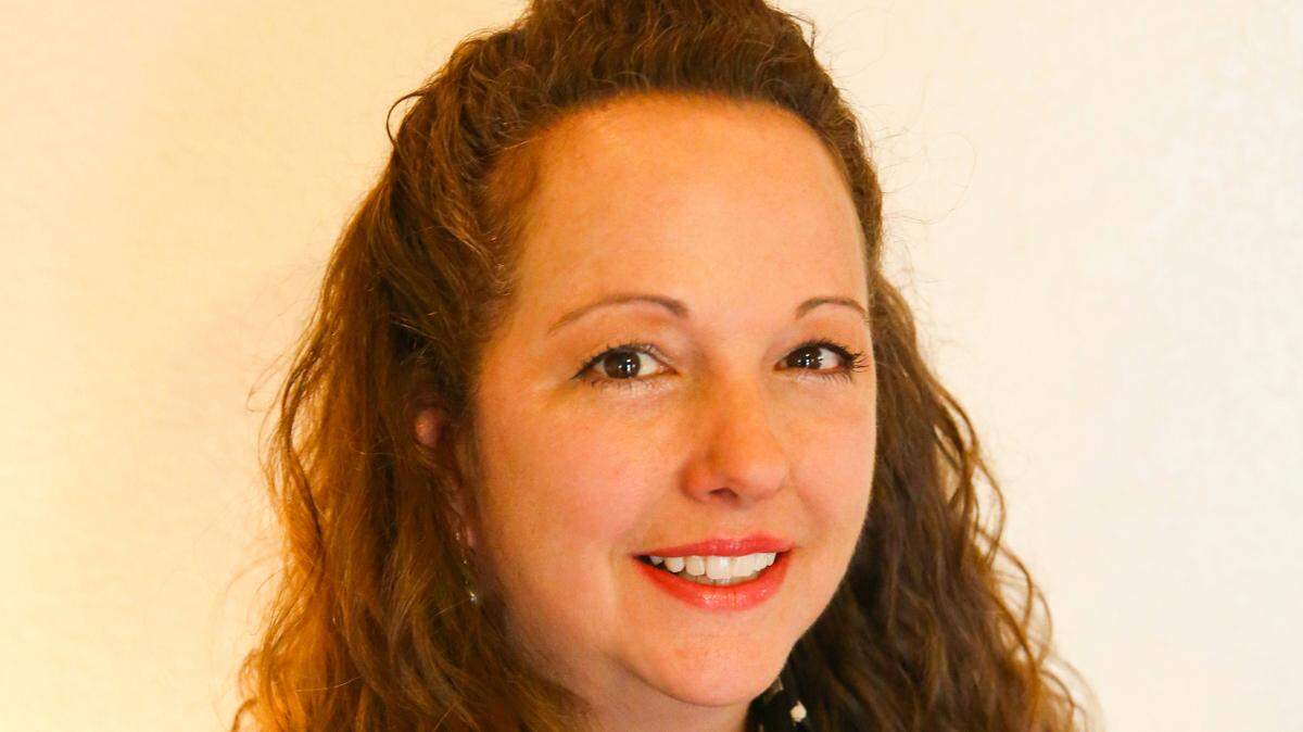 Stephanie Boardingham is running for Mayor of Forest Hill.
