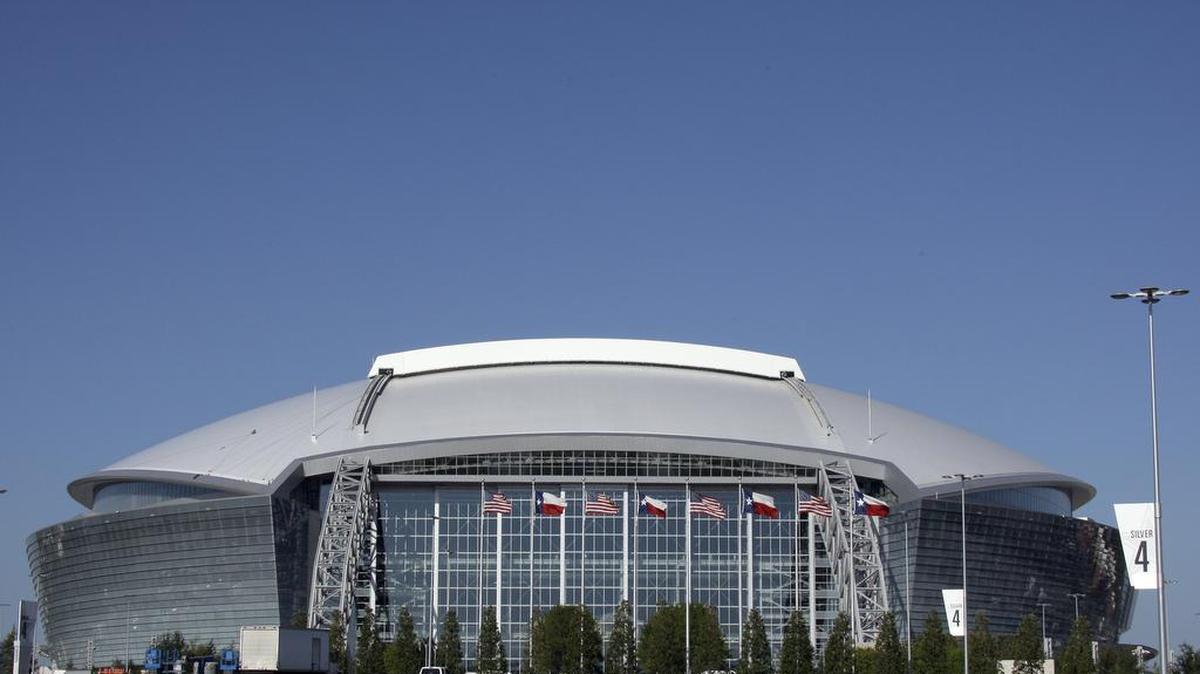 Arlington is on schedule to pay off its the $300 million in bonds from building AT&T Stadium early.