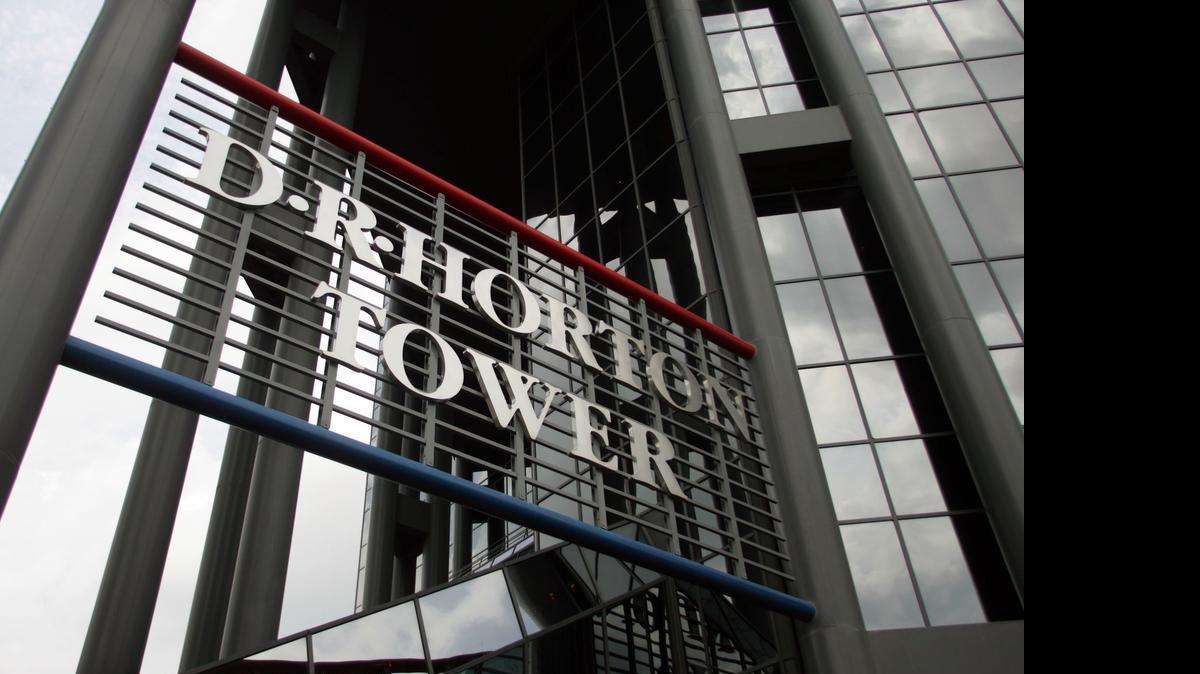 
The D.R. Horton headquarters in downtown Fort Worth in July 2007. The company says it plans to build a new corporate headquarters in Arlington.
