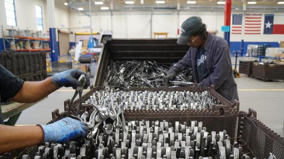 Using Klein Tools as example, state comptroller says DFW has a powerful economy