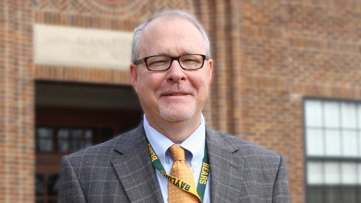 Jim Vaszauskas, superintendent of Mansfield schools, announced his retirement. His last day will be Feb. 5, 2020.