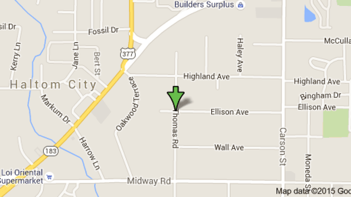 
A man suffered smoke inhalation, but two dogs were rescued early Tuesday in a Haltom City house fire, officials said.
