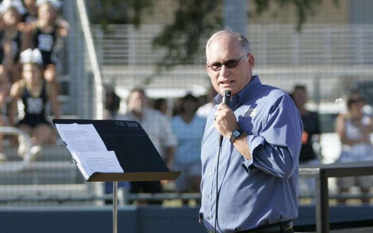 Keller Mayor Mark Mathews talks to the team while celebrating the 2016 State Softball Championship at Keller High School this past August. Mathews announced over the weekend that he won’t seek re-election in May.