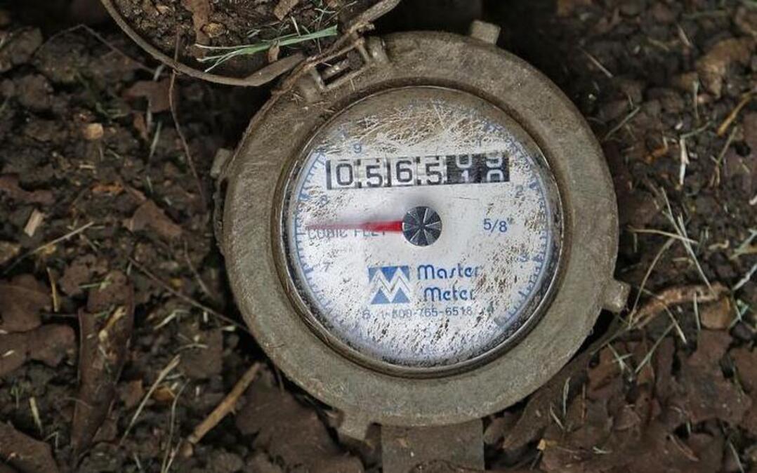A city of Fort Worth water meter is shown in August. Starting this month, technicians will replace all of the water meters in Euless because the current equipment is outdated.