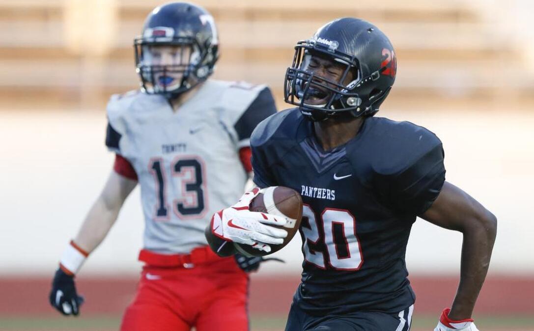 Colleyville Heritage wide receiver Ke'von Ahmad (20) is expected to take on a “much bigger leadership role” this season, his coach says.