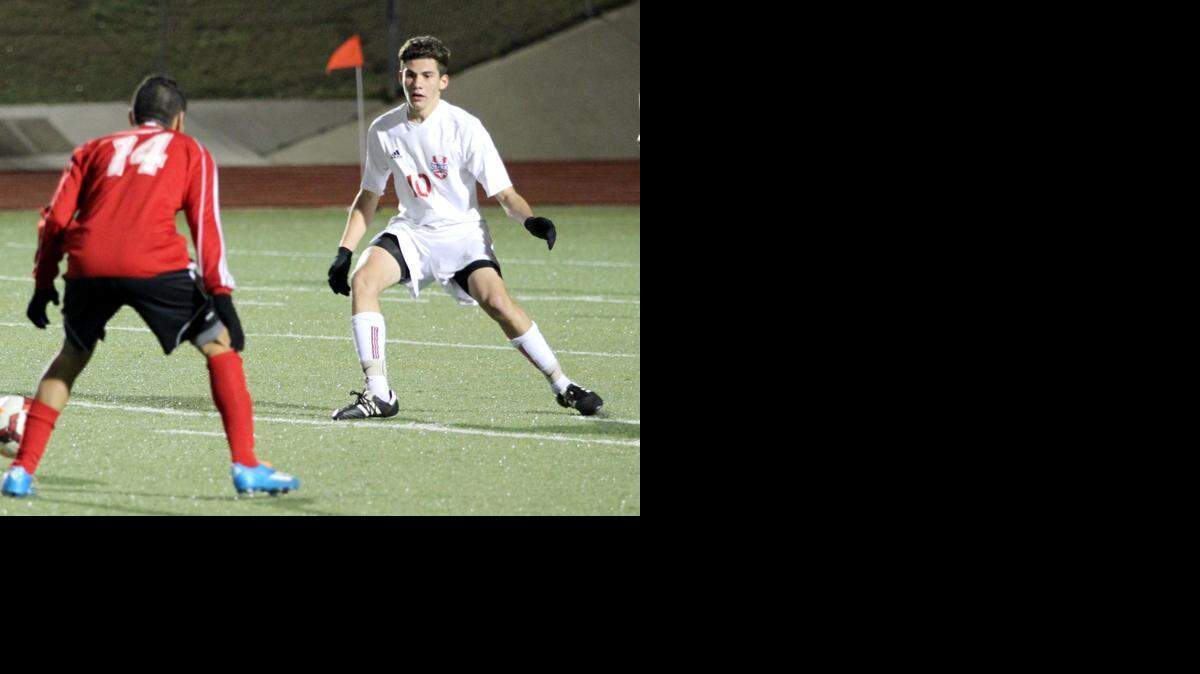 
Chad Sahinkaya (10) in action against Colleyville Heritage last season.
