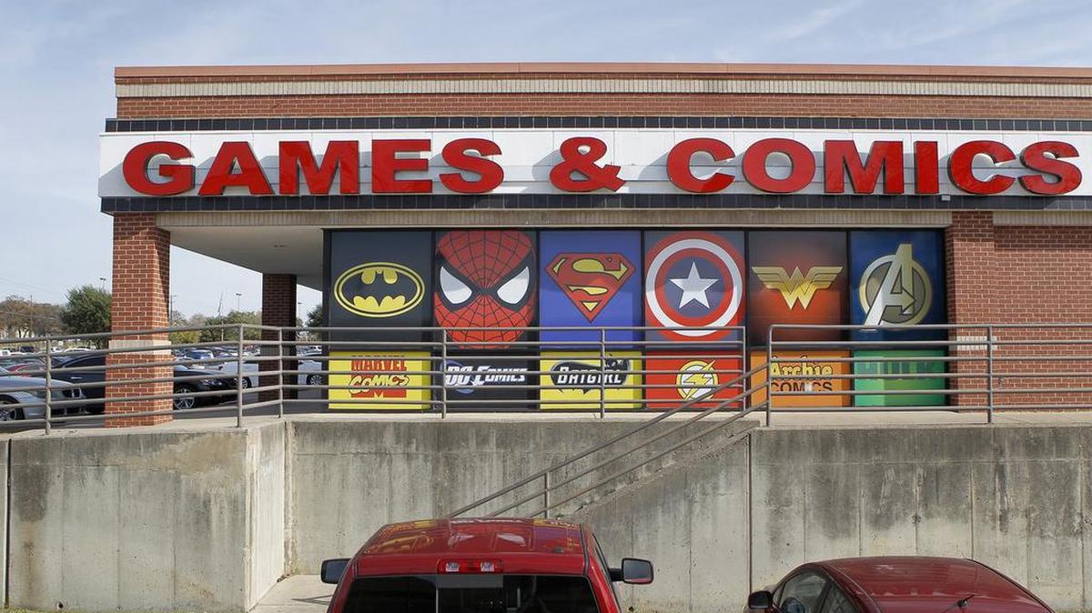 Generation X Comics & Games is photographed in Bedford on Thursday. Some small-business owners are angry that Bedford is requiring them to make changes to their signage after the City Council updated the sign ordinance.