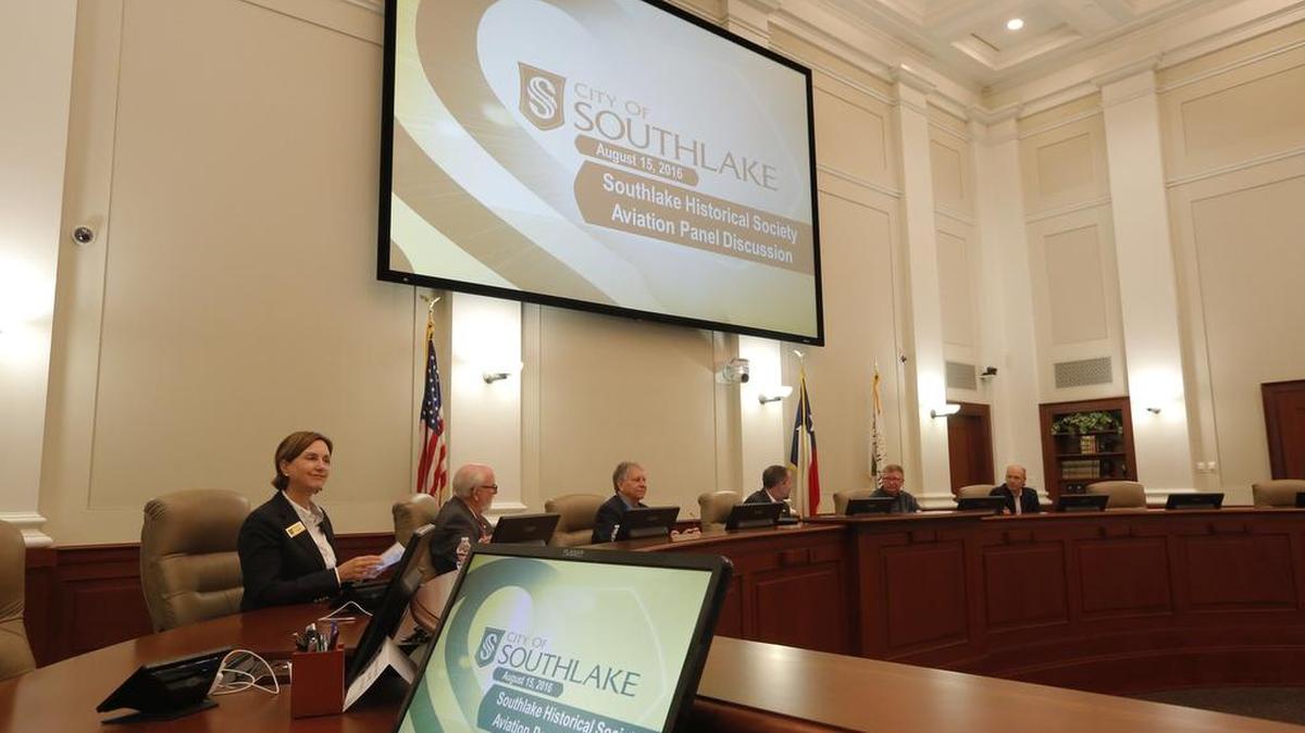 Laura Hill, Gary Fickes, Lou Hillman, John Terrell, Greg Last and Frank Bliss at an airport panel meet in August.