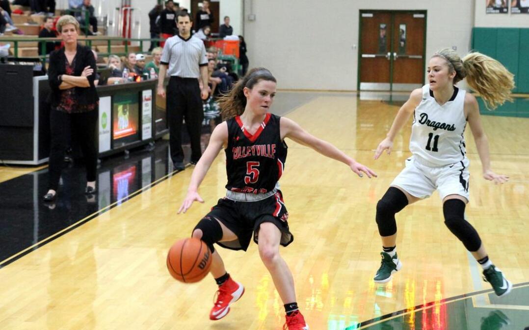 Hannah Verdi says Colleyville Heritage coach Dianna Sager set high expectations at the beginning of the season.