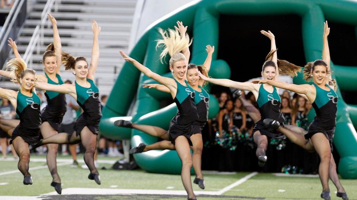 
The Emerald Belles perform at the 2nd annual Dragon Football Community Pep Rally.
