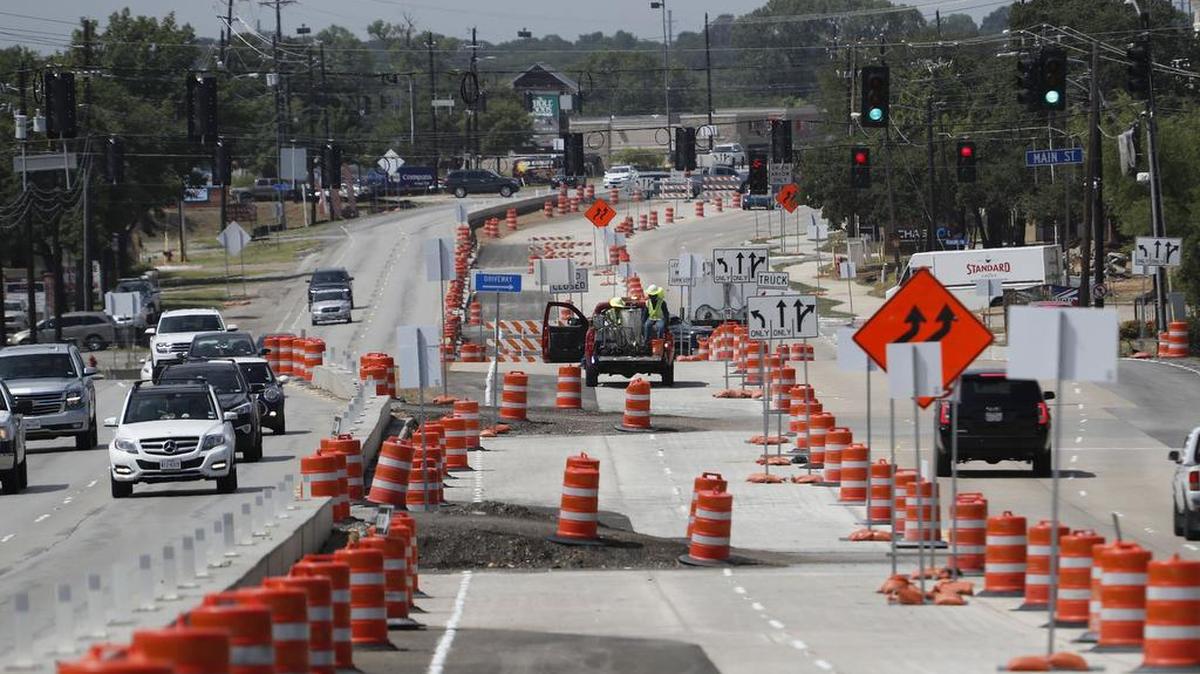 Texas 26 is undergoing a massive rebuilding project, inconveniencing patrons as well as the businesses along the route.
