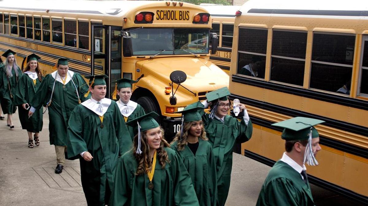 Carroll seniors make their way to the buses.