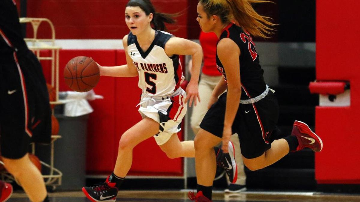 Hannah Verdi (5) could return soon from an ACL injury.