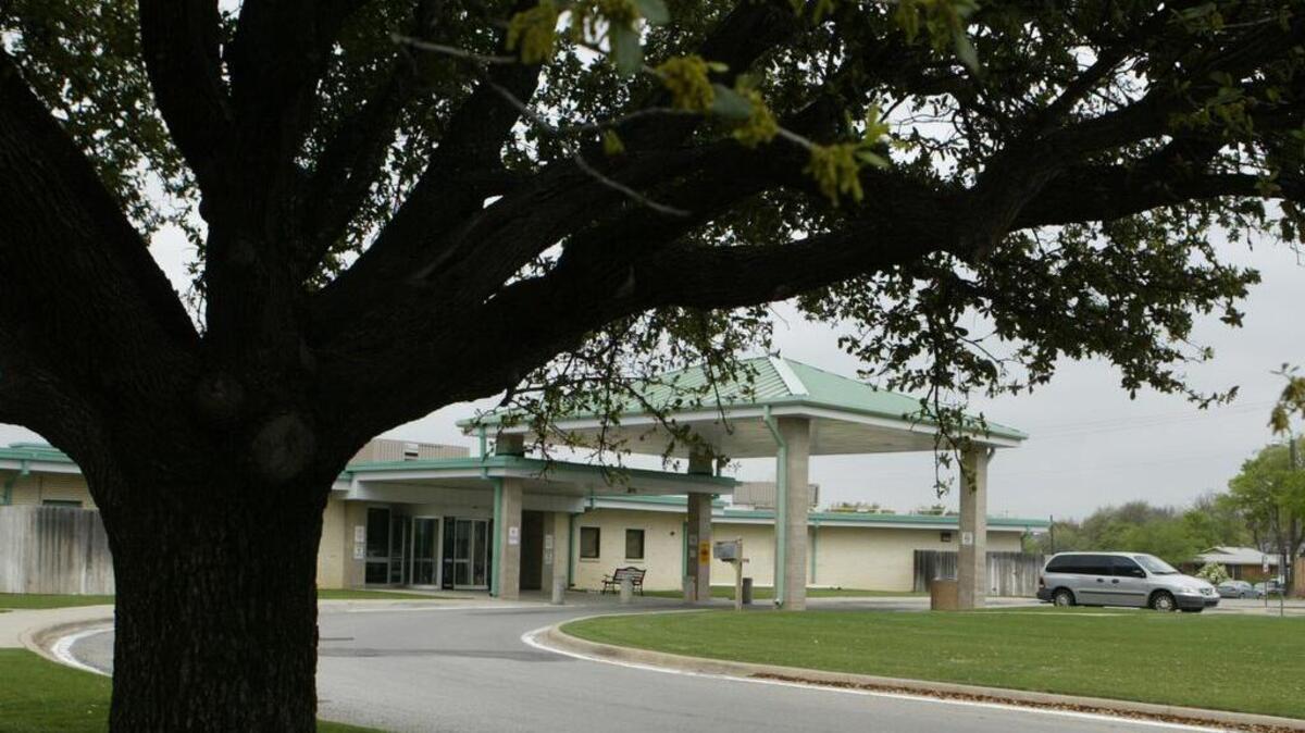 The JPS clinic in Bedford in 2007. A new JPS Health Network clinic in Euless, to be called Medical Home Northeast Tarrant, will help improve access to healthcare in the area.