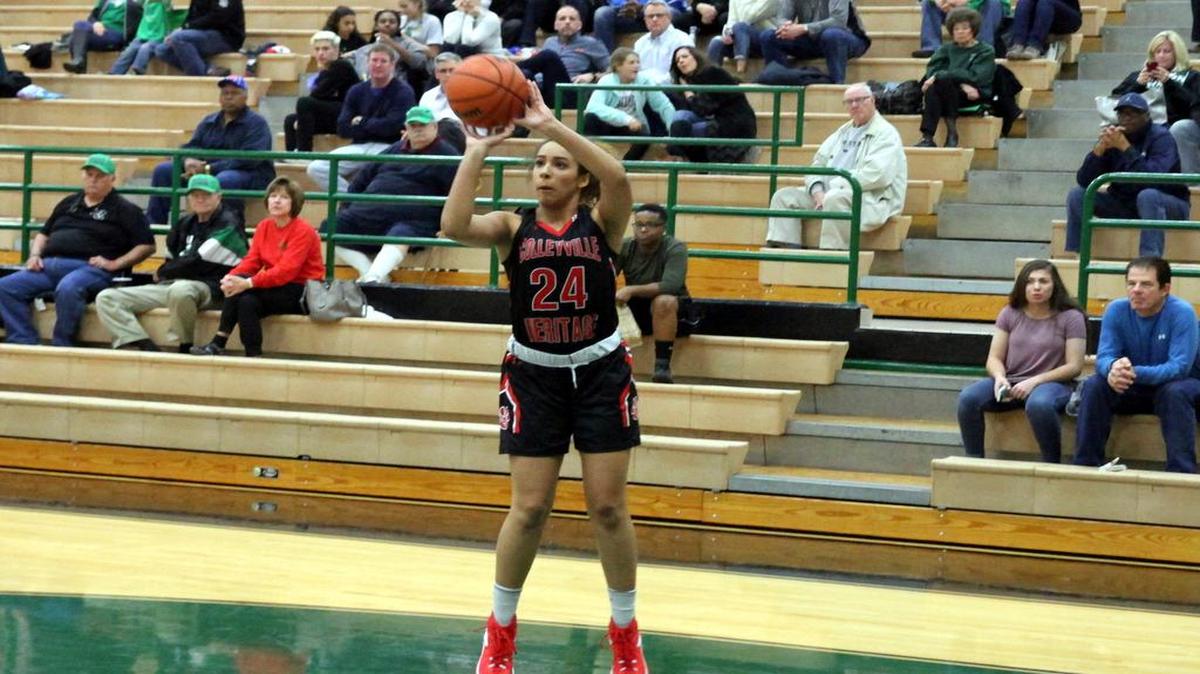 Alyssia Harris and the Lady Panthers are seeking an outright district championship in tonight’s finale.