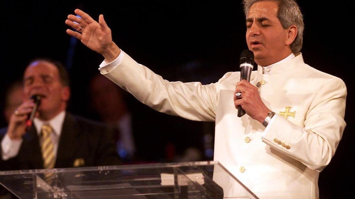 Televangelist Benny Hinn in 2002. His Grapevine offices were reportedly raided by federal authorities Wednesday.