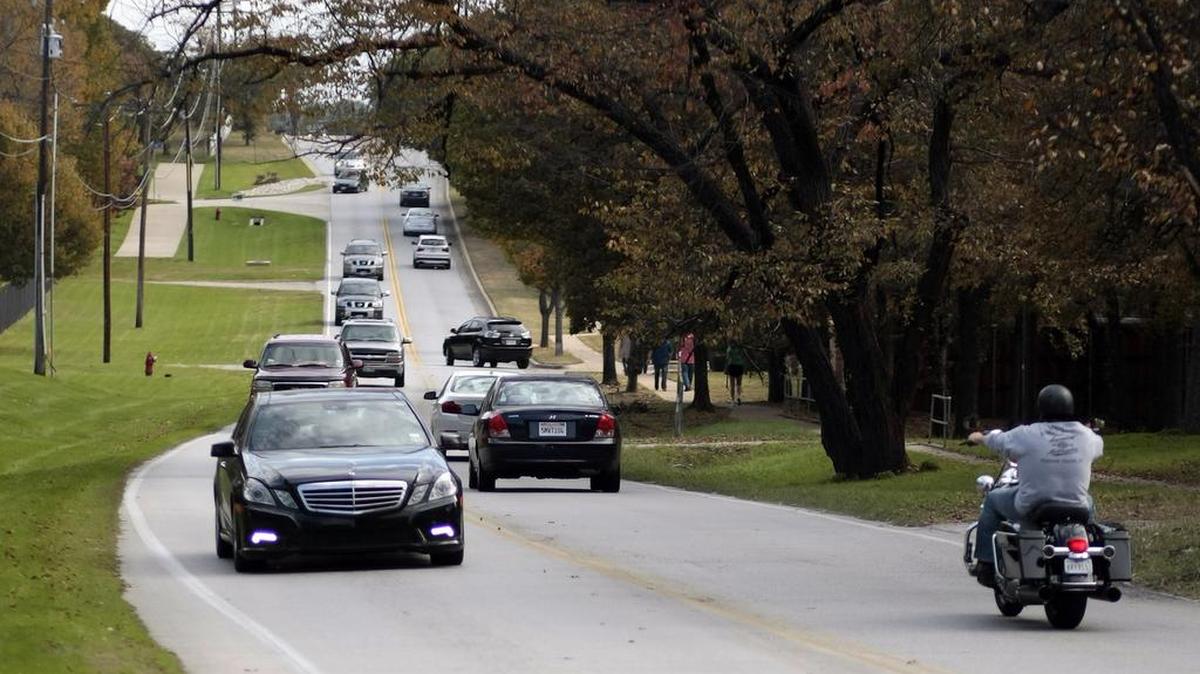 Traffic travels along Glade Road between Martin Parkway and Pool Road in Colleyville.