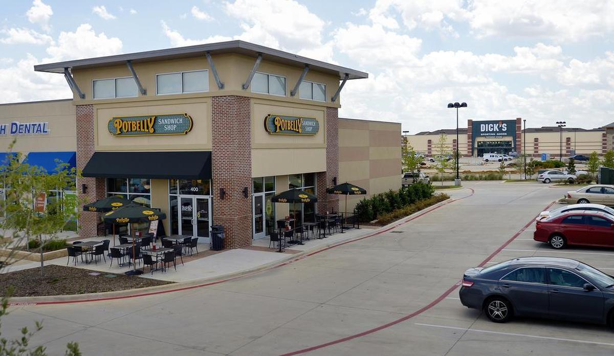 Total Wine & More liquor store is looking to build in the Glade Parks development in Euless.