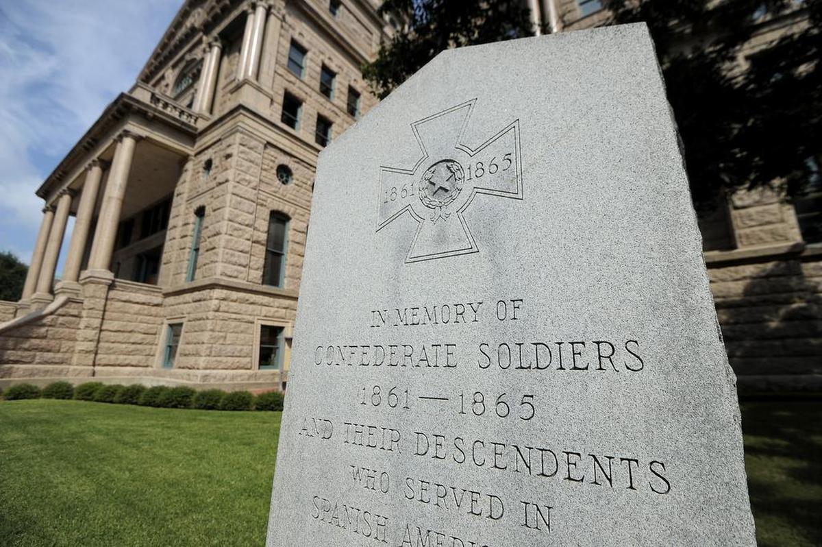 Confederate Soldiers monument at the Tarrant County Courthouse in Fort Worth, TX, Thursday, Aug. 17, 2017.