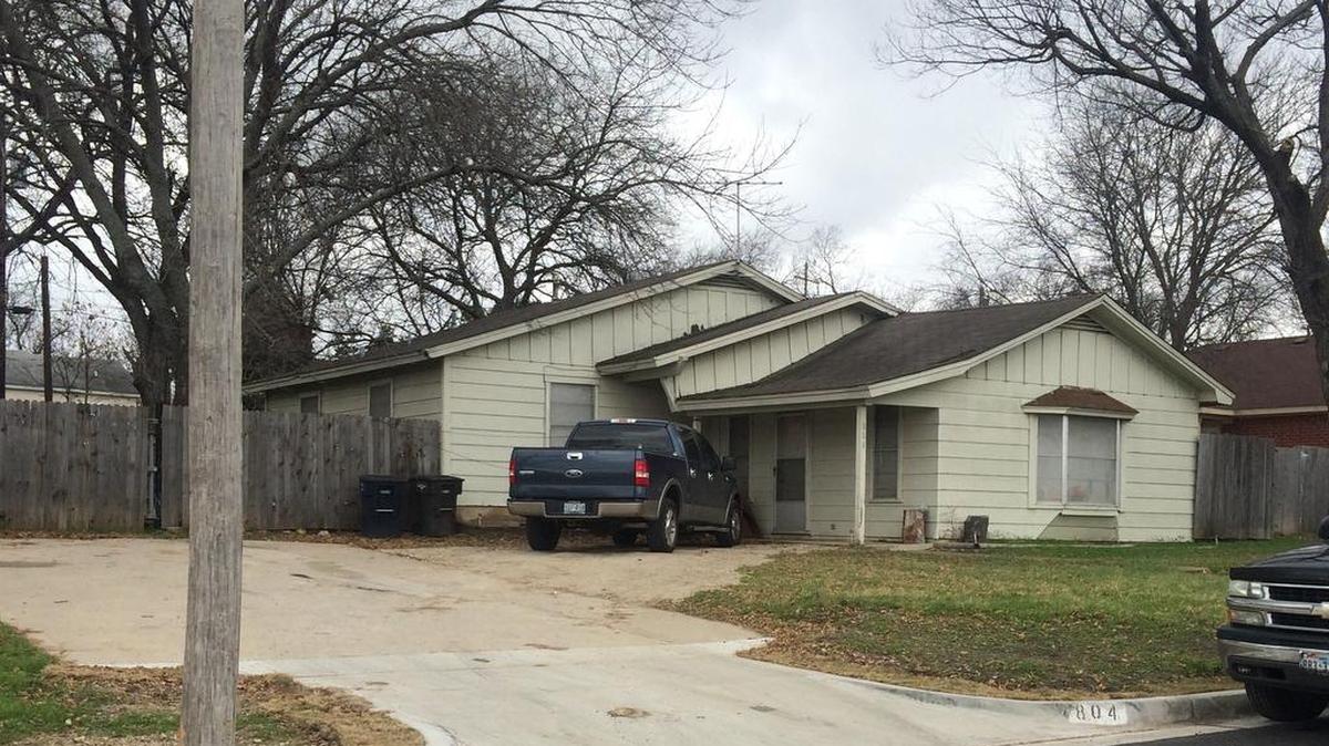 A 30-year-old woman was fatally shot in this house in the 800 block of Donna Street early Christmas morning, according to Fort Worth police.