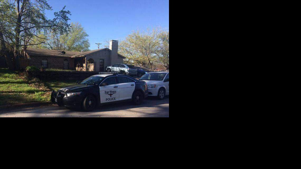 
Fort Worth police were called to this house in the 7400 block of Beaty Street Saturday. A man was found dead; a woman died later at a hospital, police reported.
