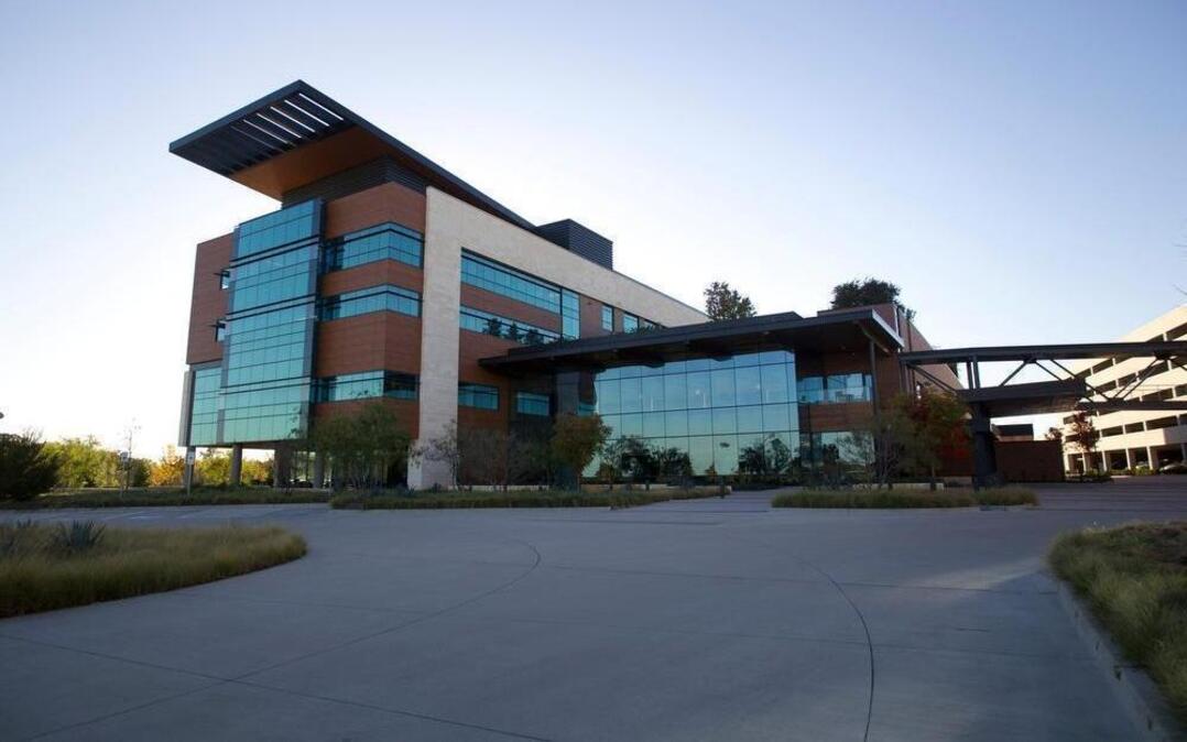 Several former officials and physicians associated with Forest Park Medical Center have been named in a federal indictment in connection with a kickback and bribery scheme alleging $200 million in tainted payments obtained from the government. The Forest Park Medical Center-Fort Worth facility was posted for foreclosure on Nov. 19, 2015, and was sold because of the chain’s financial woes.