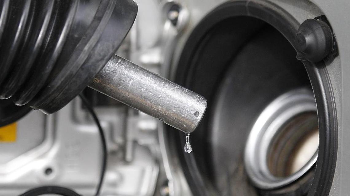 A Dallas man and five other suspects are accused of operating a gas pump skimmer scheme across Texas.