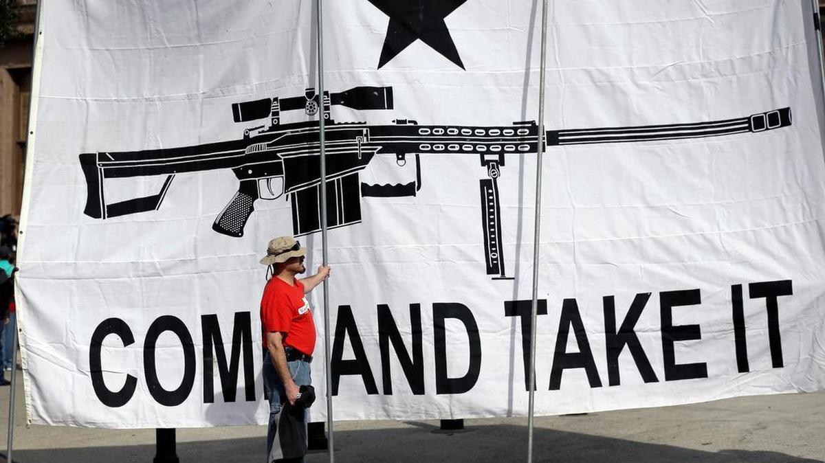 “Come and Take It” flags and banners became a regular part of the rallying cry on gun laws during the last Texas legislative session.