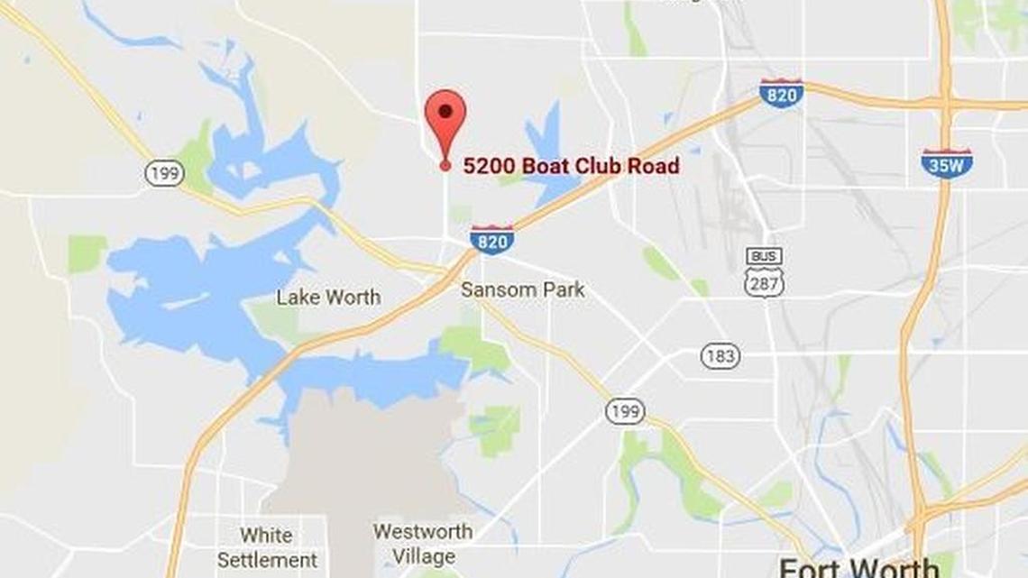 A 34-year-old man died in a crash on Boat Club Road in northwest Fort Worth on Sunday evening.