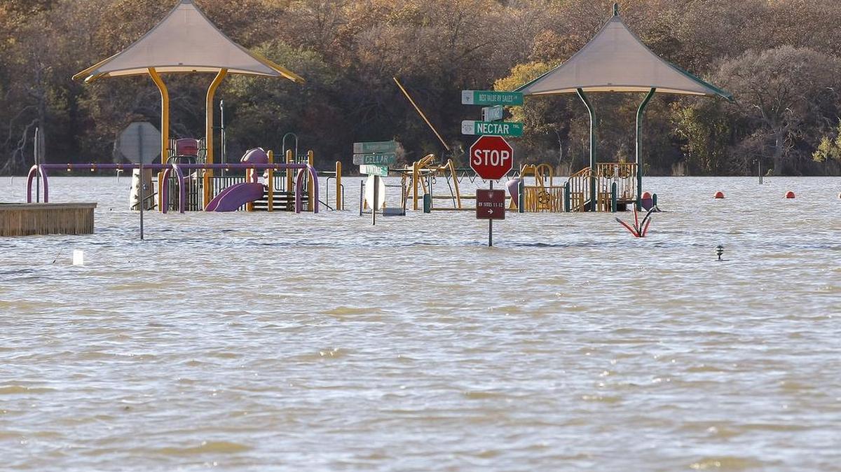 The Vineyards Campground and Cabins are closed due to high water at Lake Grapevine.