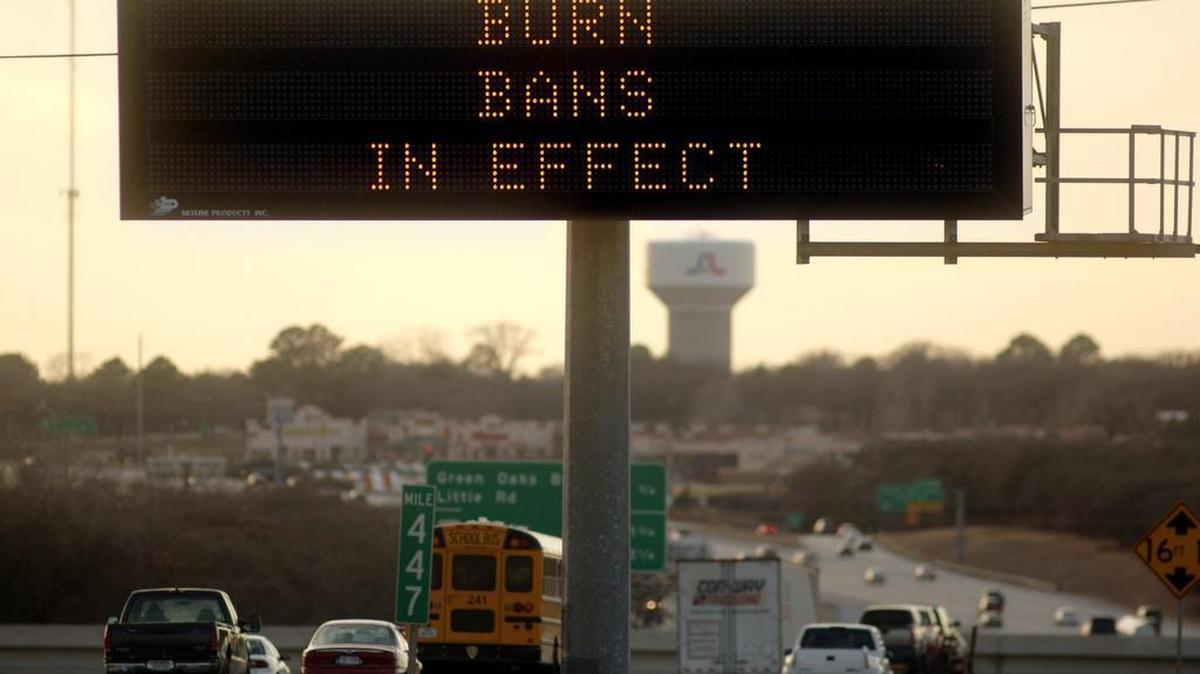 
Tarrant County Commissioners passed a burn ban Tuesday.
