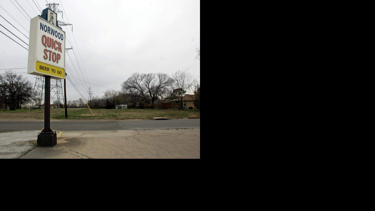 
The Norwood Quick Stop in Hurst was robbed Jan. 9, 2015. One robbery suspect was later killed and a second was arrested.
