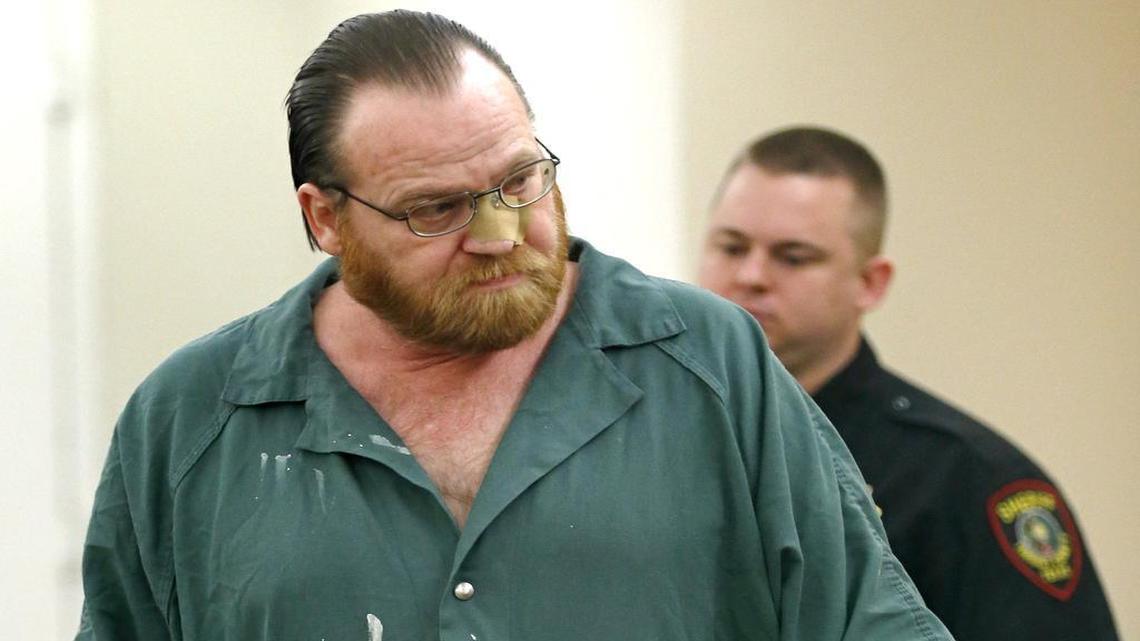 Dean Allen Walden arrives for his guilty plea agreement to the murder of Robert Dodson.