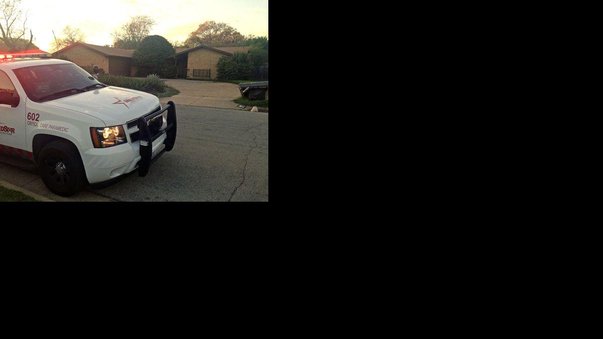 
An 81-year-old was found unresponsive in a swimming pool behind this Fort Worth home Saturday, March, 28, 2015. 
