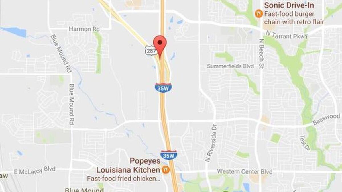 Man dies after crash on U.S. 287 in north Fort Worth.