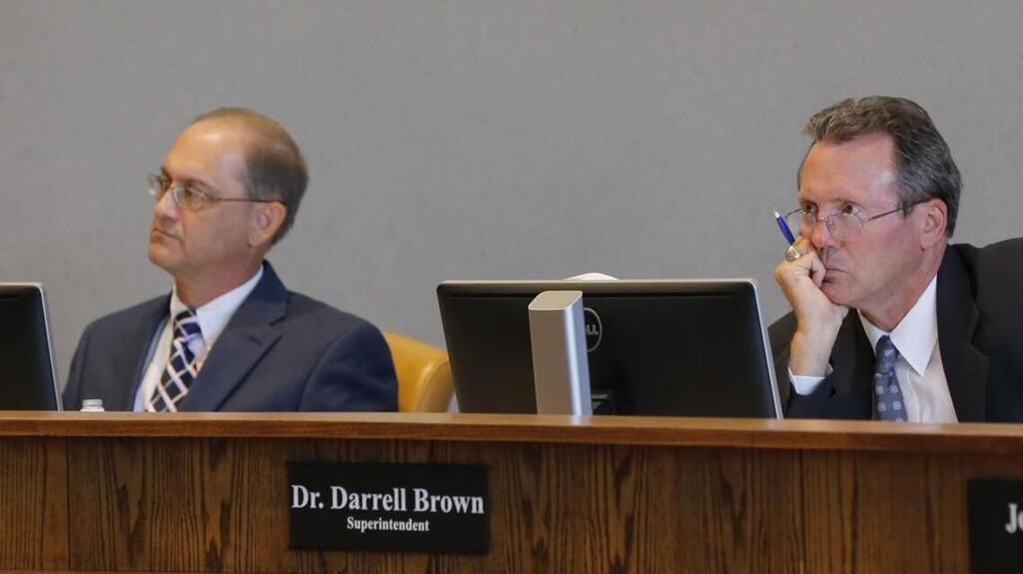 Court: Student prayer allowed at Birdville school board meetings