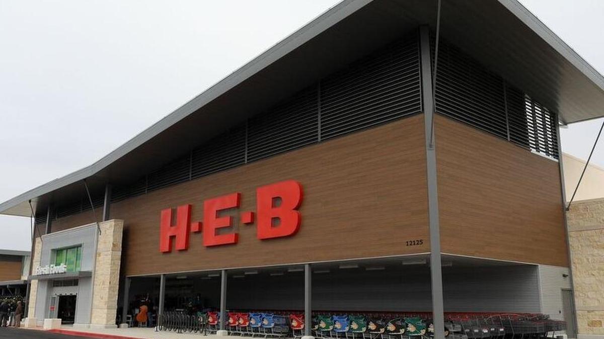 Tarrant County residents express excitement, disappointment about Fort Worth H-E-B plans