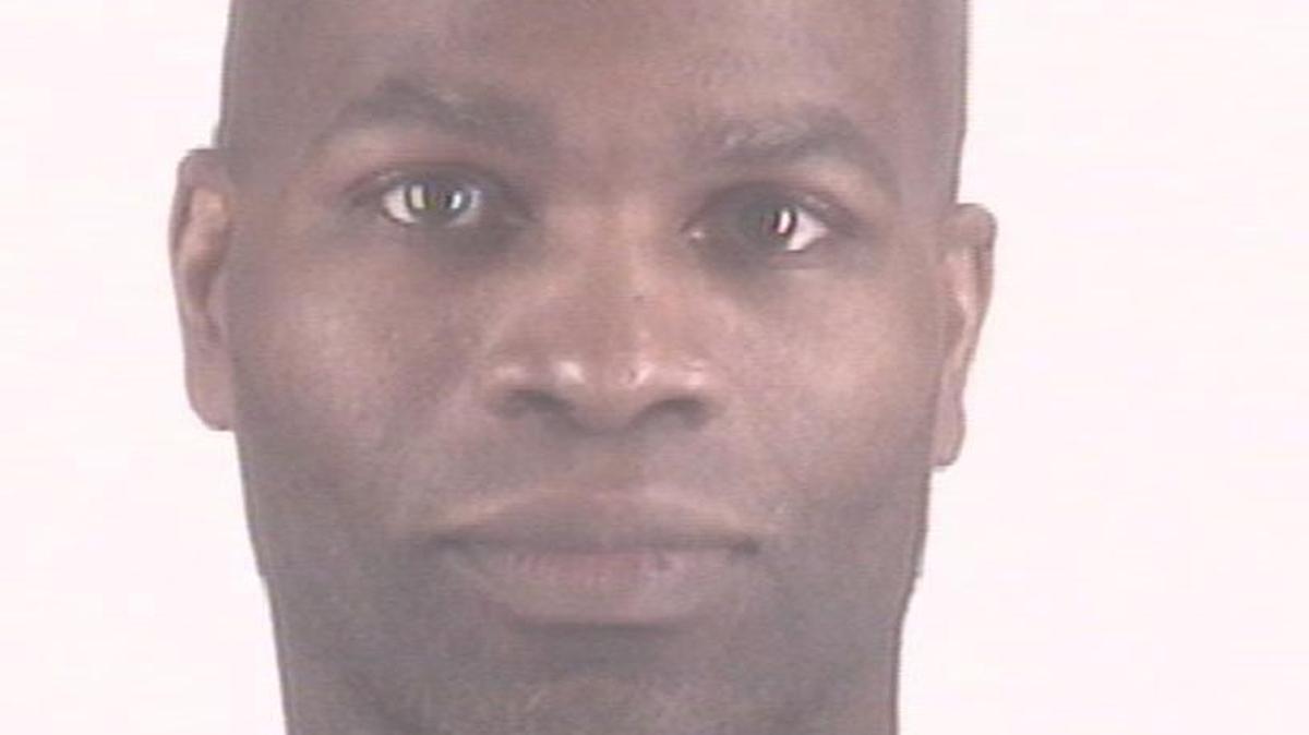 John Earl Nolley, a 42-year-old Bedford man who has seerved more than 18years behind bars on a murder conviction, hopes to go free after a hearing on his innocence in cpourt Tuesday.
