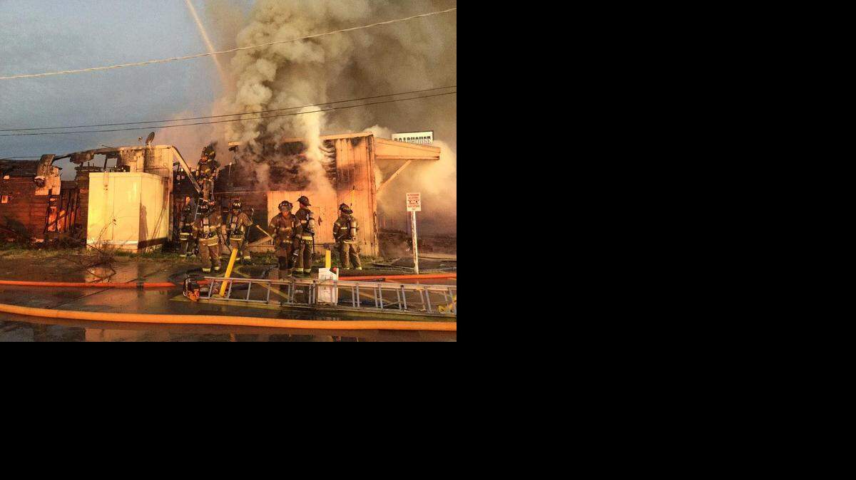 
Firefighters battle a one-alarm fire Monday morning at the former Roadhouse bar at 5300 Mansfield Highway in Forest Hill.
