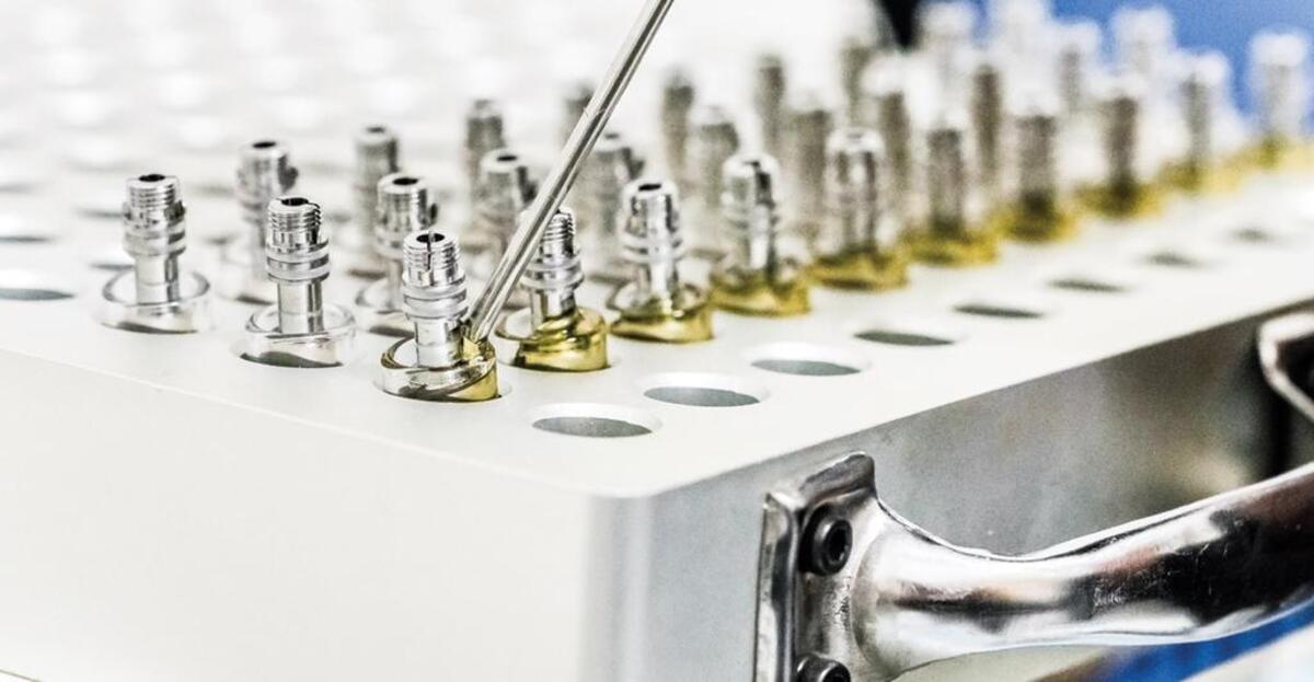 These little cartridges, each filled with 500mg of highly potent cannabis oil, are liquid gold for O.PenVape and Organa Brands.