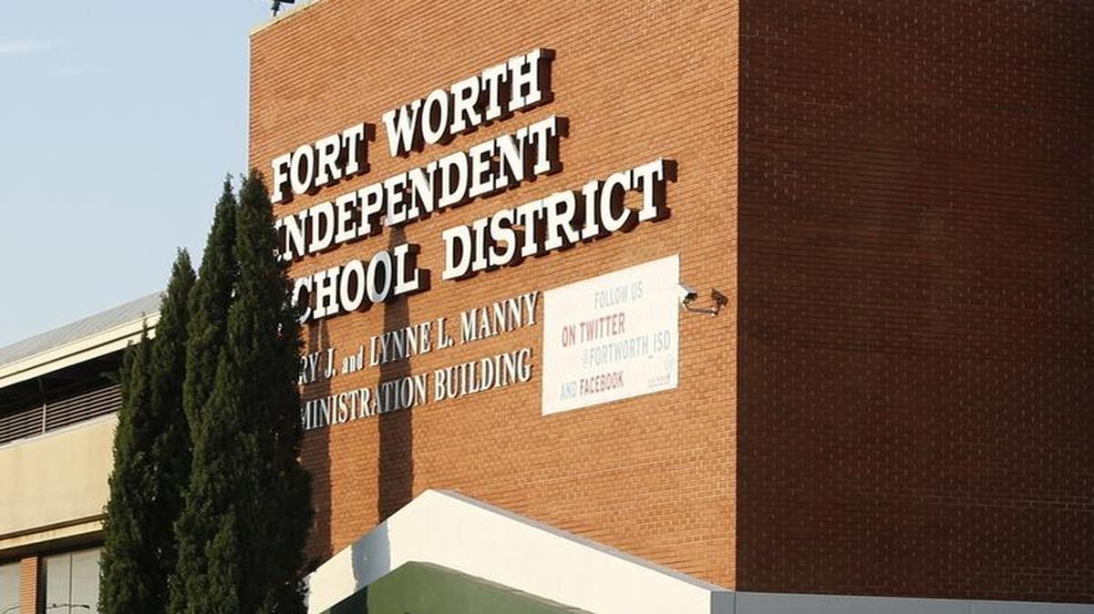 The Fort Worth school district may have to dip into reserves as officials prepare for the 2016-17 budget.