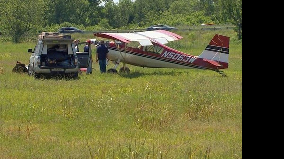 
A pilot suffered minor injuries Sunday afternoon when he was forced to land his airplane in an east Fort Worth field, officials say.
