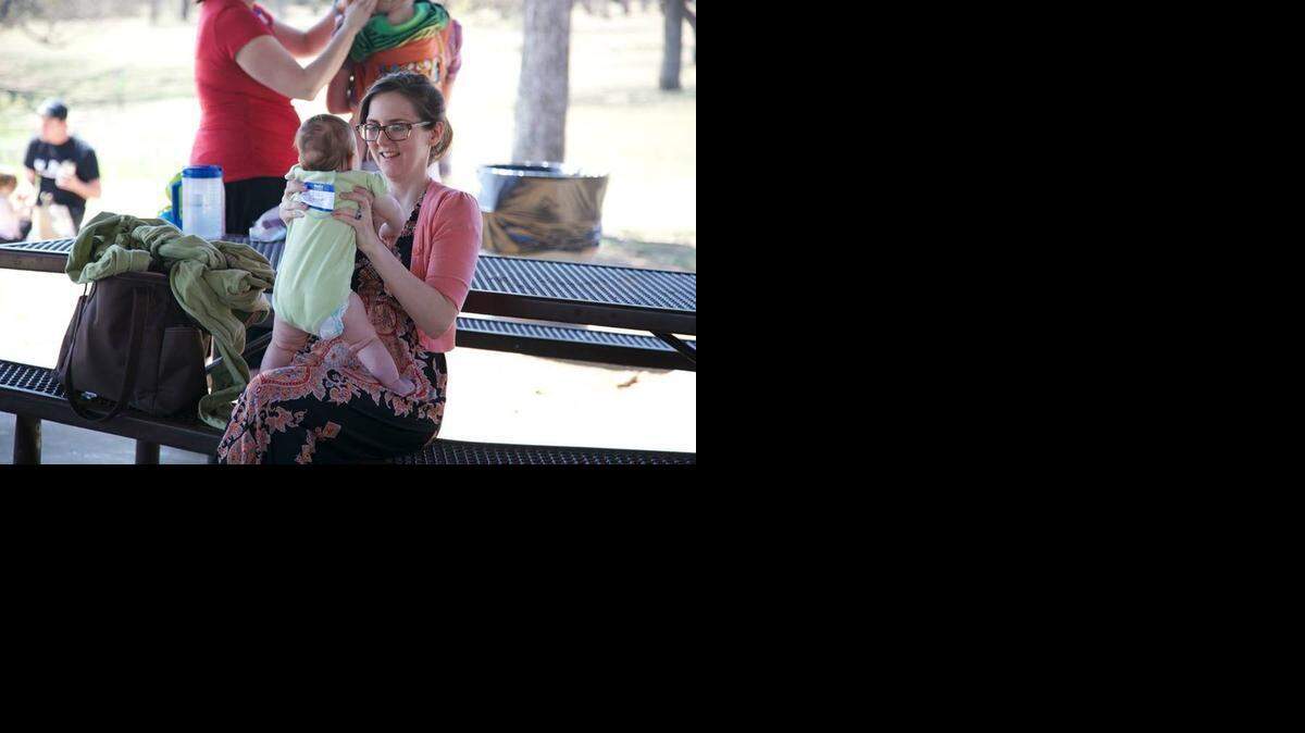 
Lindsay Groce Gardner with her daughter, Hailey Rain Gardner.

