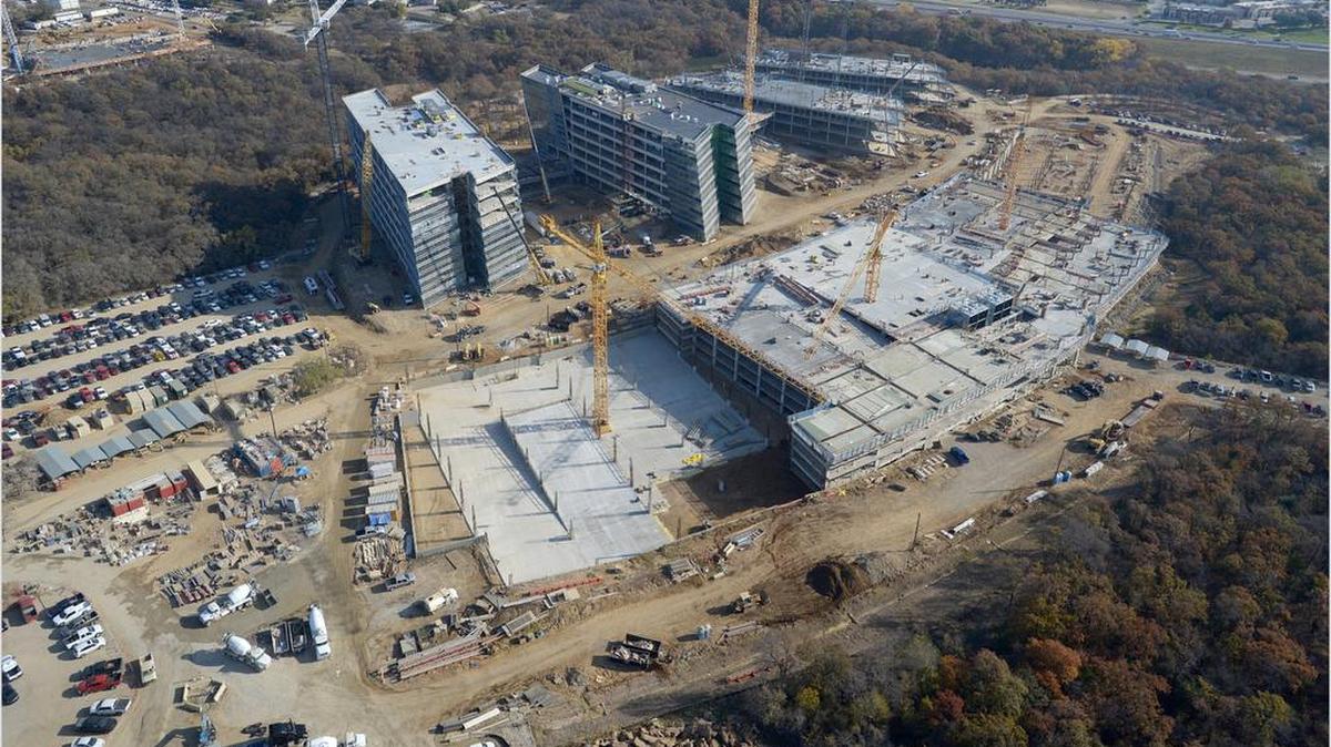 An aerial photo of the American Airlines “Trinity Complex,” the new headquarters for the airline that is under construction in Fort Worth.