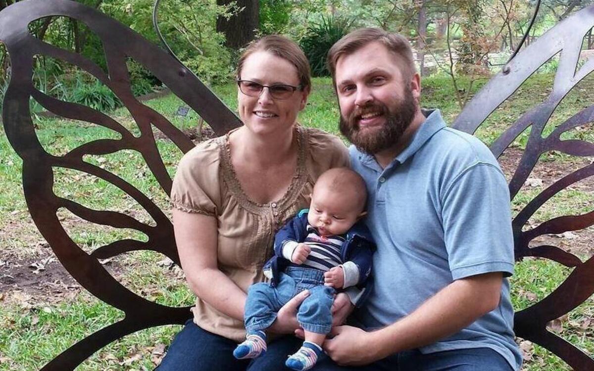 Shanna Vandewege with her husband, Craig Vandewege, and their infant son, Diederik.