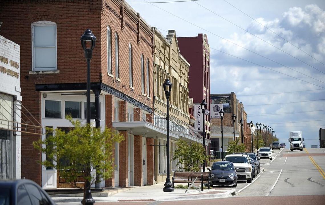 Fort Worth’s South Main received improvements including new main lanes, bike lanes, sidewalks and parallel parking spots.