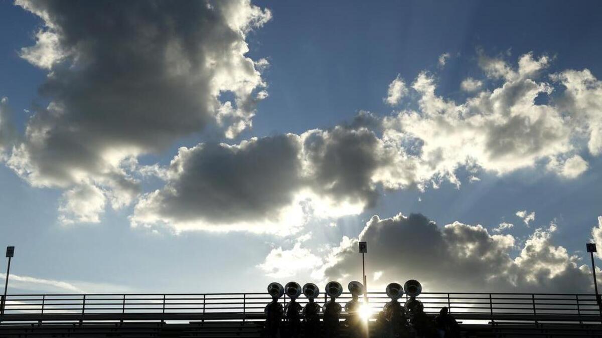 
Members of the Arlington Bowie band were thankful for a little cloud cover during a recent football game. Though fall begins Wednesday, temperatures in the high 80s and low 90s remain in the immediate forecast for North Texas.
