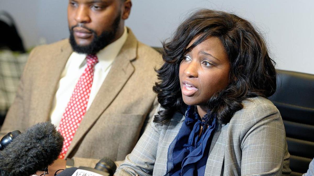 Jasmine Crockett, right, is a freshman member of Congress from North Texas.