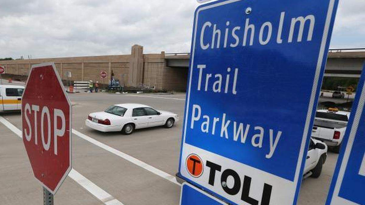 
A Chisholm Trail Parkway entrance in southwest Fort Worth 
