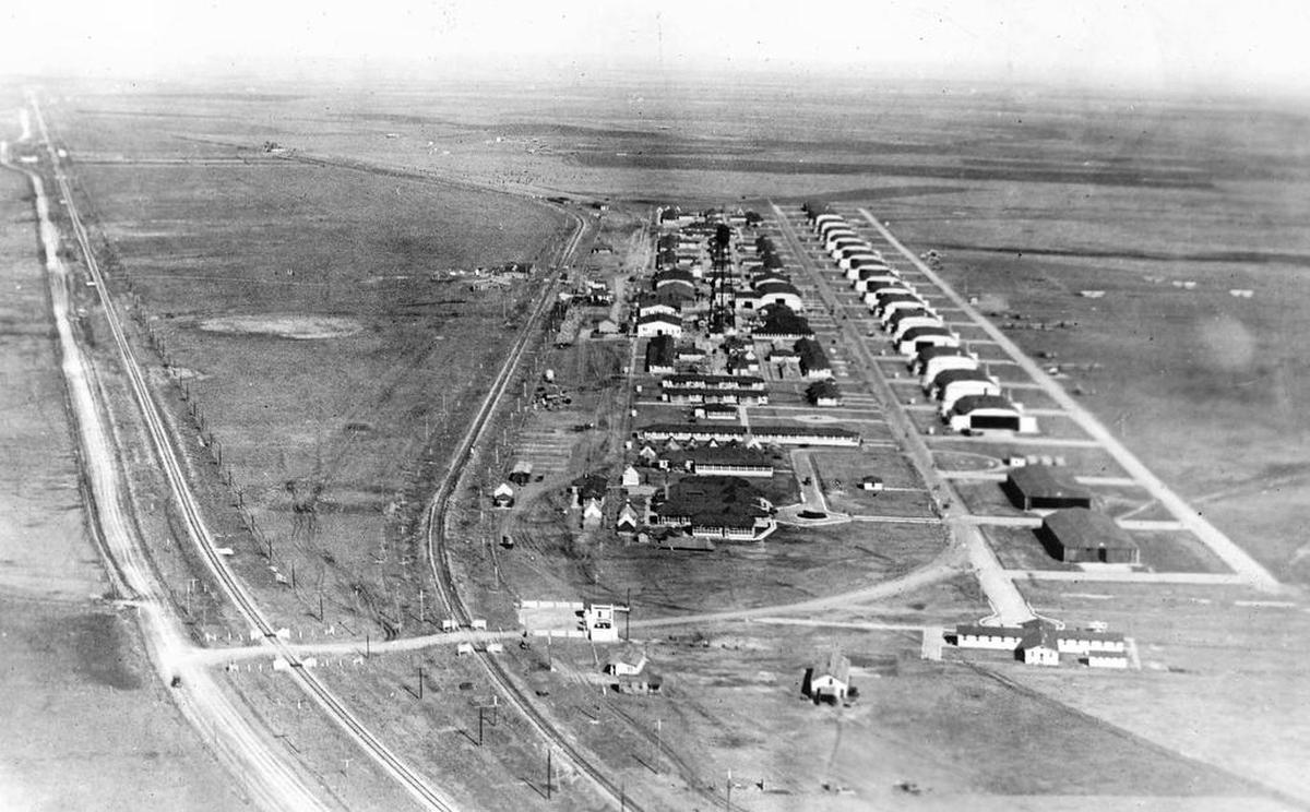 Aerial photo of Taliaferro Airfield No. 1 (later known as Hicks Field) near Saginaw that trained Royal Flying Corps pilots from Canada along with U.S. pilots.